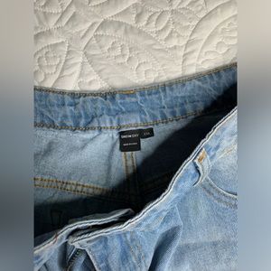 Ripped jeans for ladies